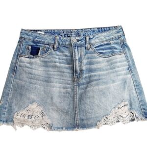 American Eagle Hi-Rise Festival Mini Skirt Womens Size 6 Distressed Denim Lace